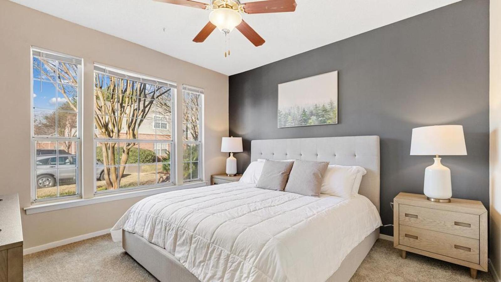 Landing - Modern With Amazing Amenities Apartment *